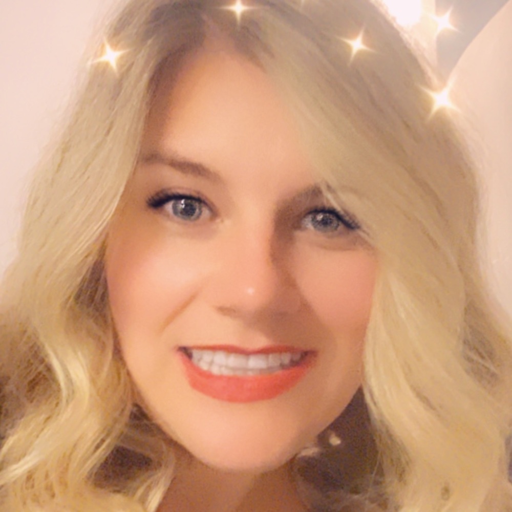 Meet your Posher, Lisa